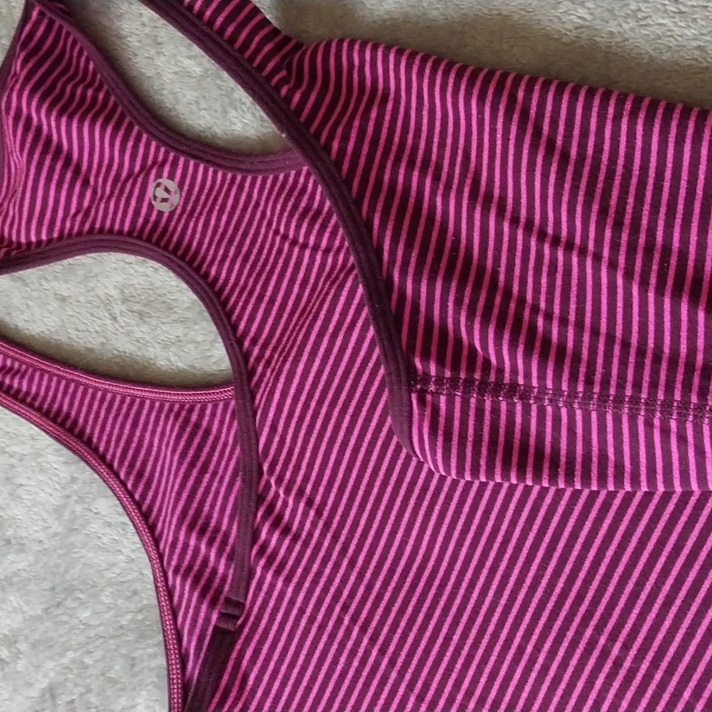 Lululemon Cool Racerback Tank M - Picture 3 of 3